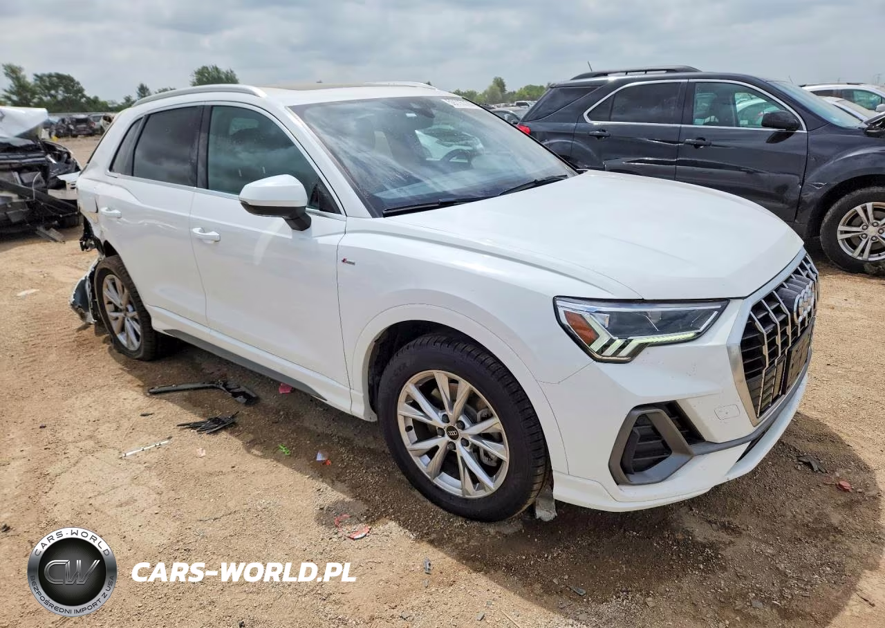 2023 Audi Q3 Premium S Line 45 VIN:WA1DECF34P1044118 - 4