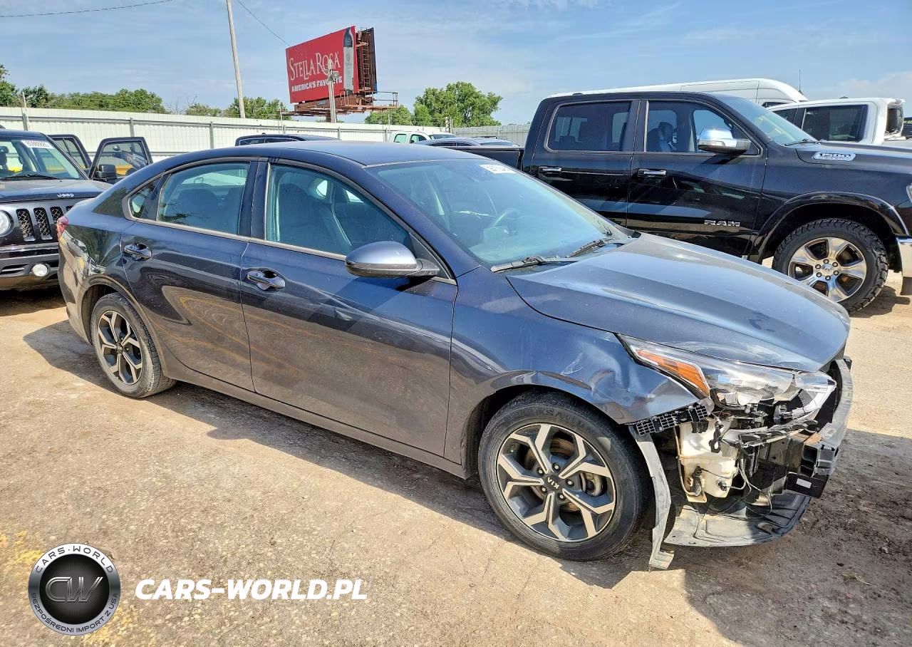 2021 Kia Forte Lxs VIN:3KPF24AD5ME350380 - 4