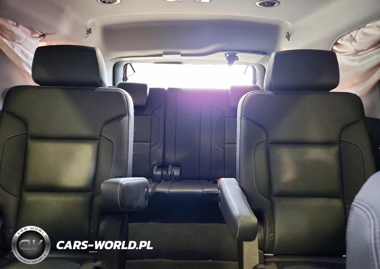 2018 Chevrolet Tahoe K1500 Premier VIN:1GNSKCKC1JR242585 - 10