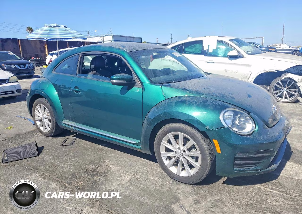 2018 VOLKSWAGEN BEETLE S VIN:3VWFD7ATXJM714746 - 4