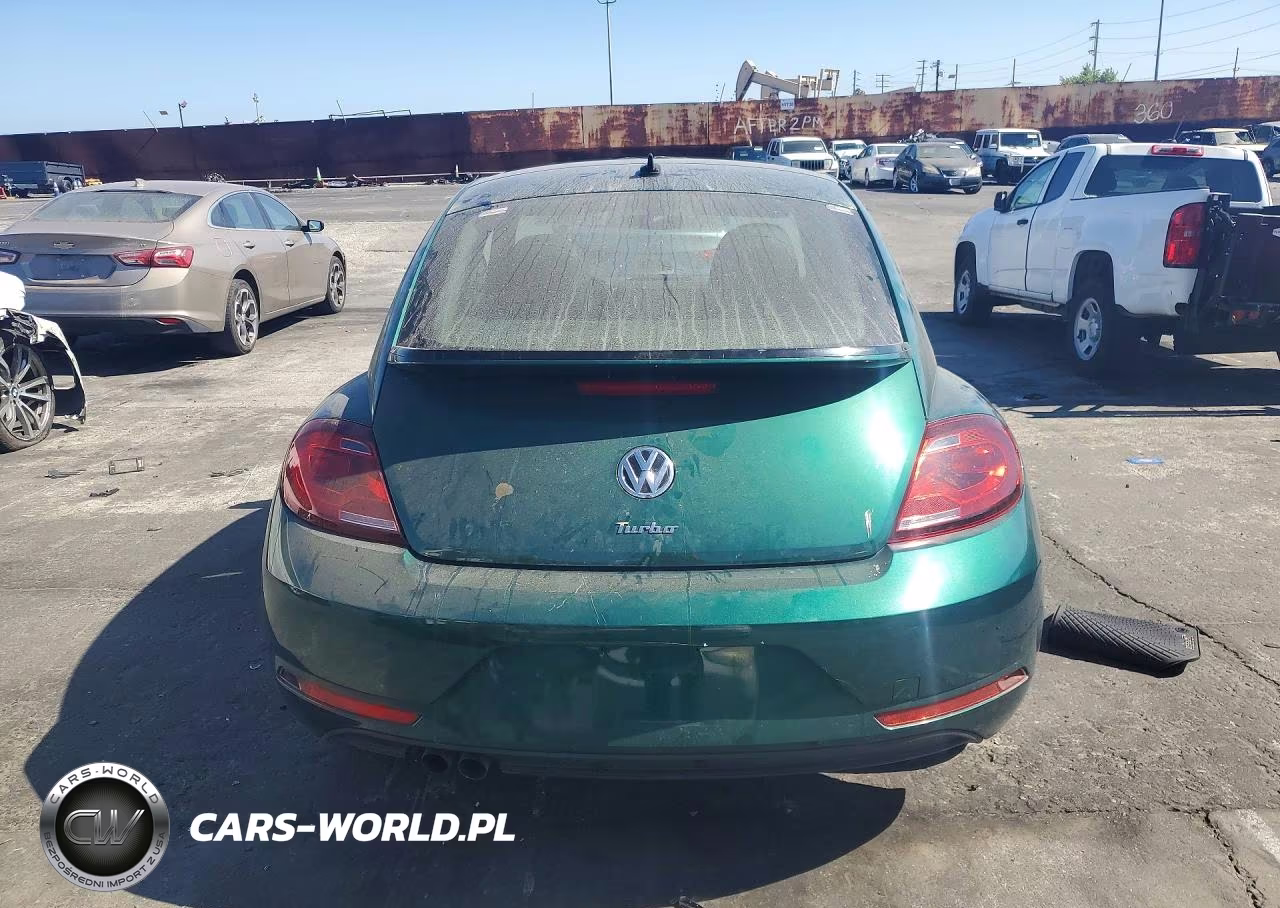 2018 VOLKSWAGEN BEETLE S VIN:3VWFD7ATXJM714746 - 6