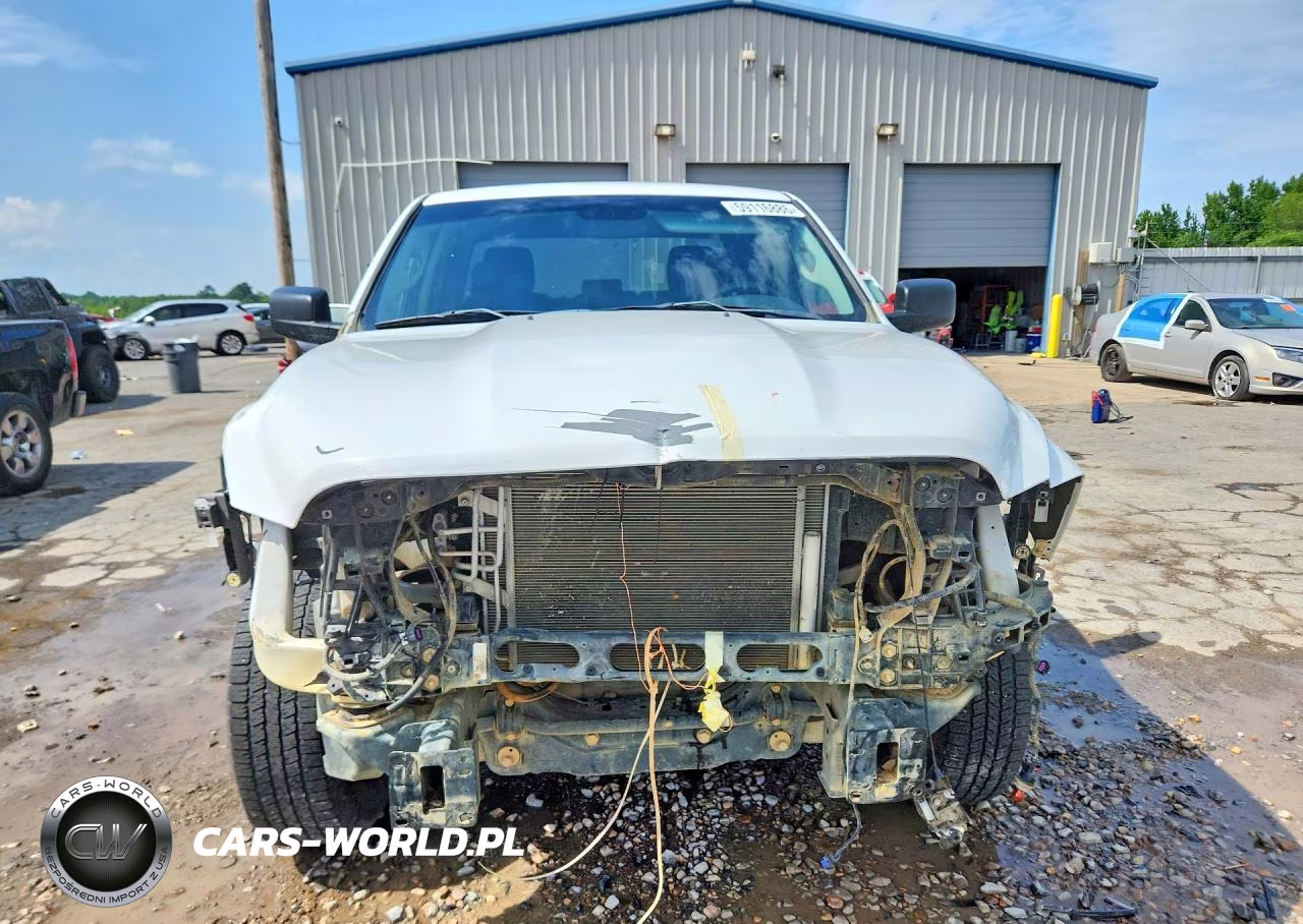 2021 Ram 1500 Classic Tradesman VIN:1C6RR6FG6MS548378 - 5