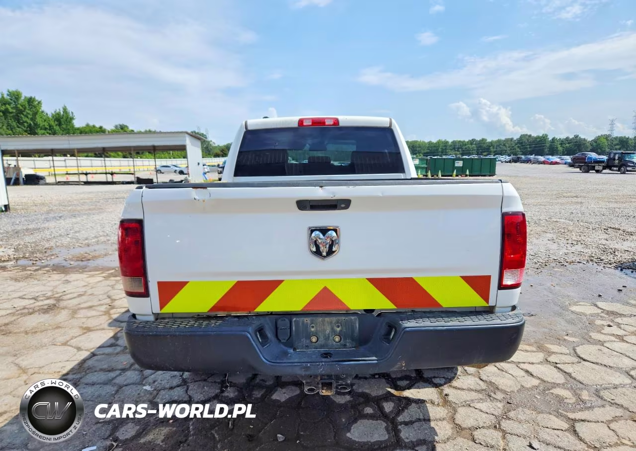 2021 Ram 1500 Classic Tradesman VIN:1C6RR6FG6MS548378 - 6