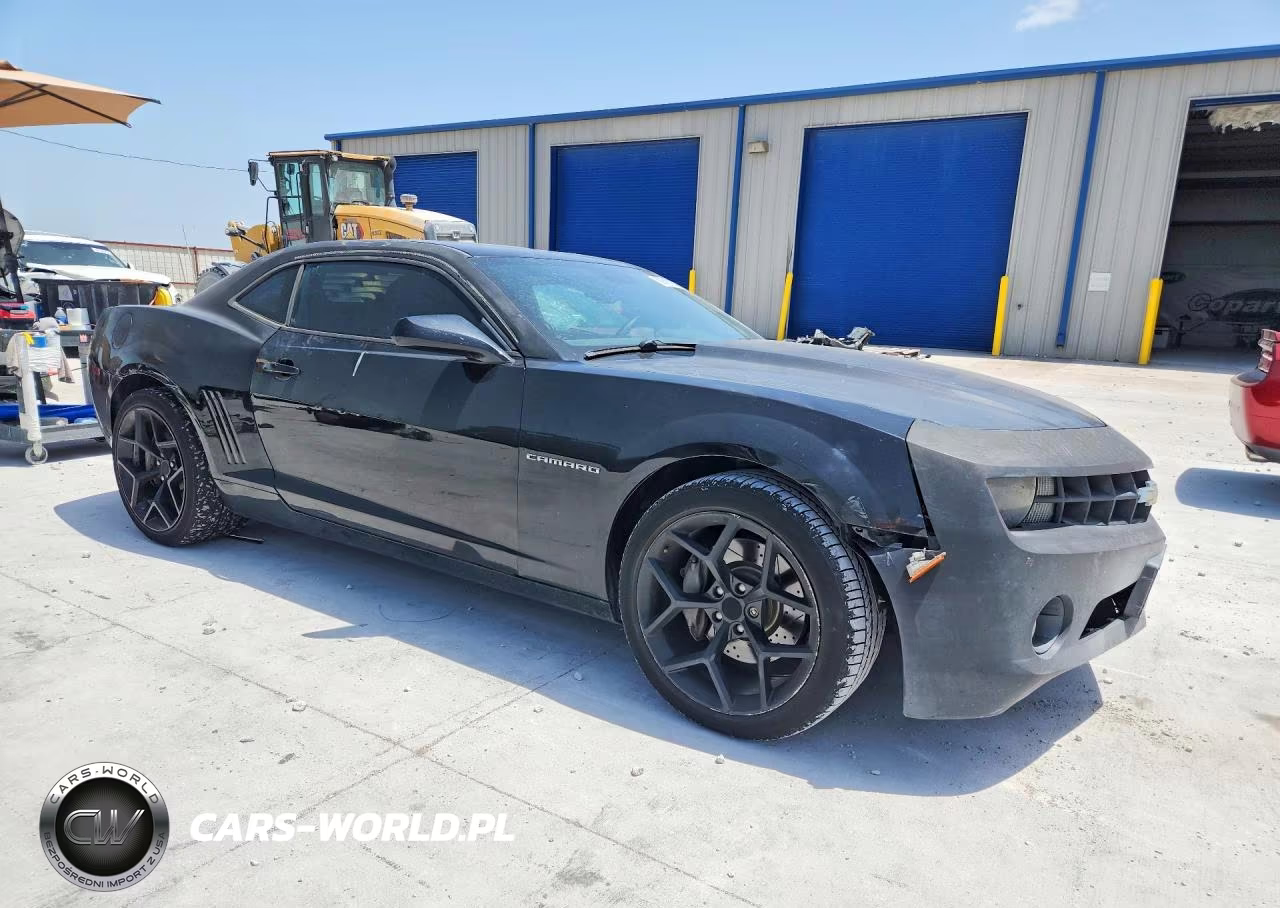 2011 Chevrolet Camaro 2Ss VIN:2G1FK1EJ8B9107360 - 4