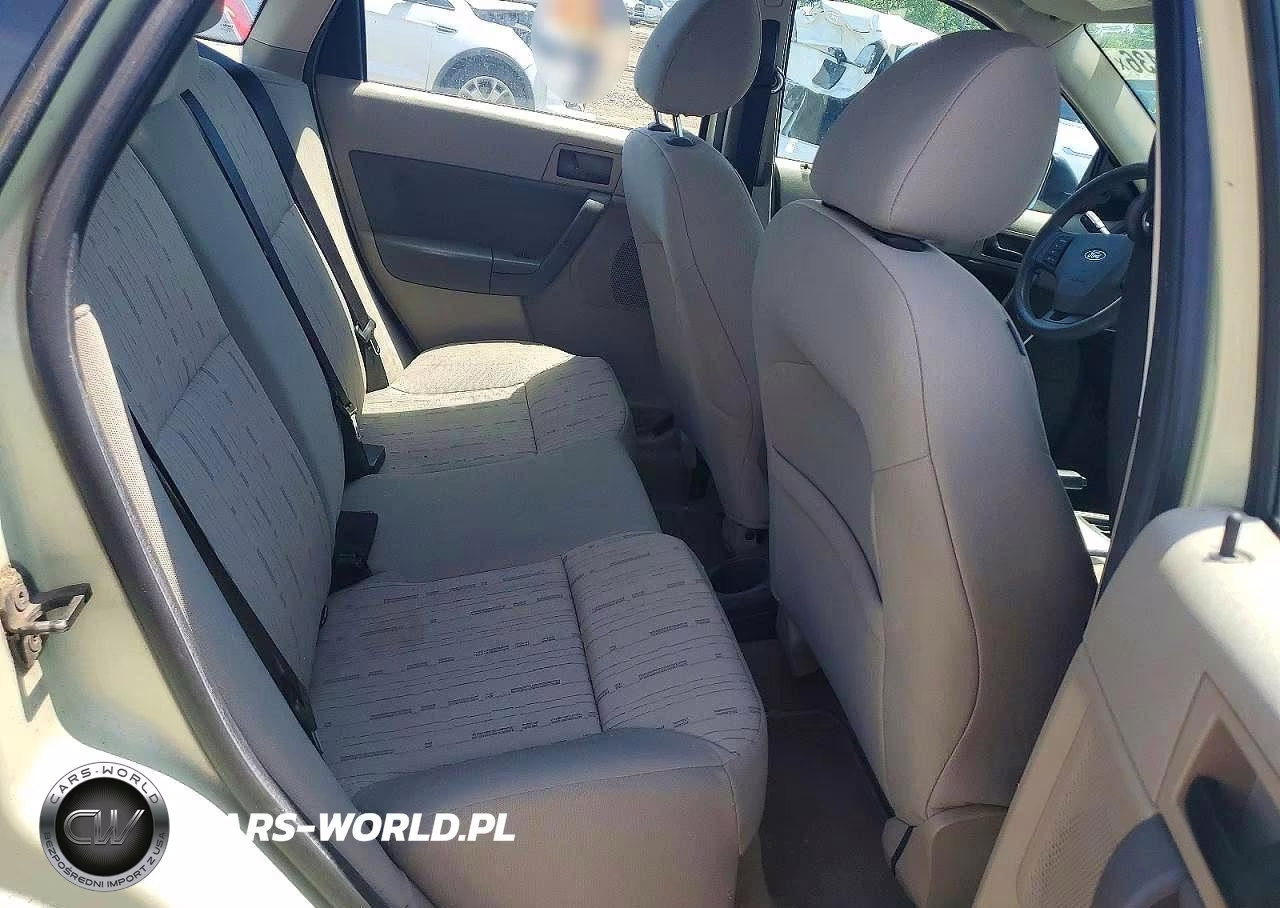 2010 Ford Focus VIN:1FAHP3FNXAW278671 - 10