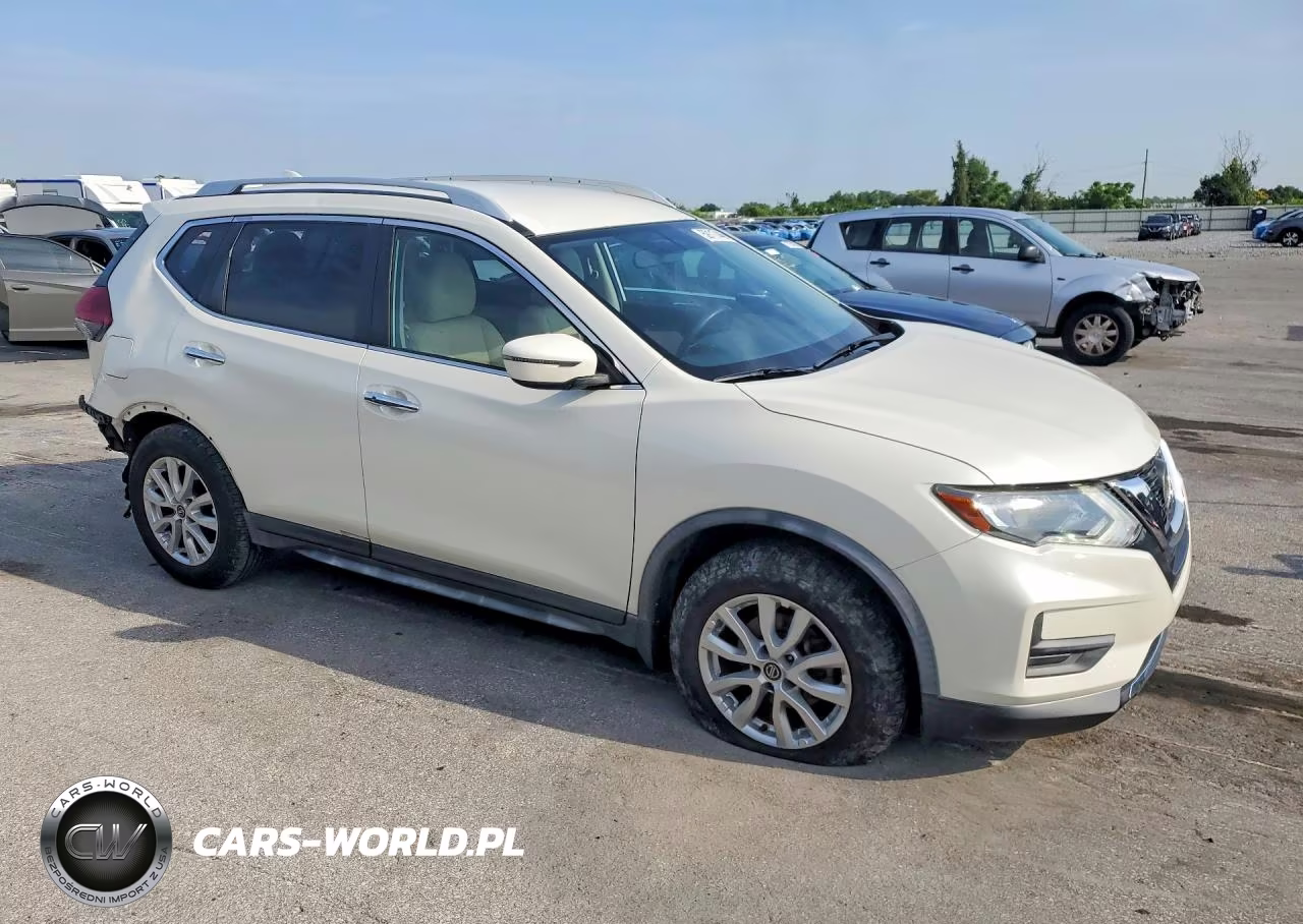 2018 Nissan Rogue Sv VIN:JN8AT2MT3JW469999 - 4