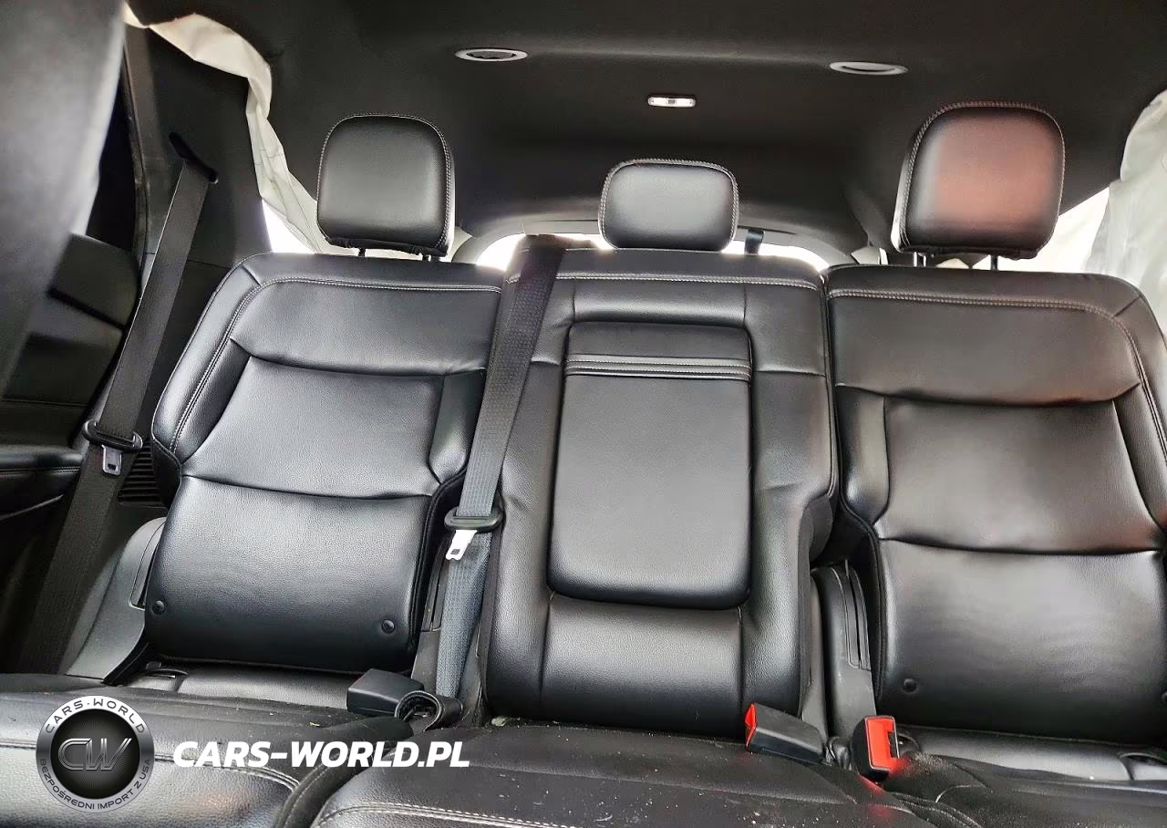 2020 Ford Explorer Xlt VIN:1FMSK8DH2LGA46003 - 10