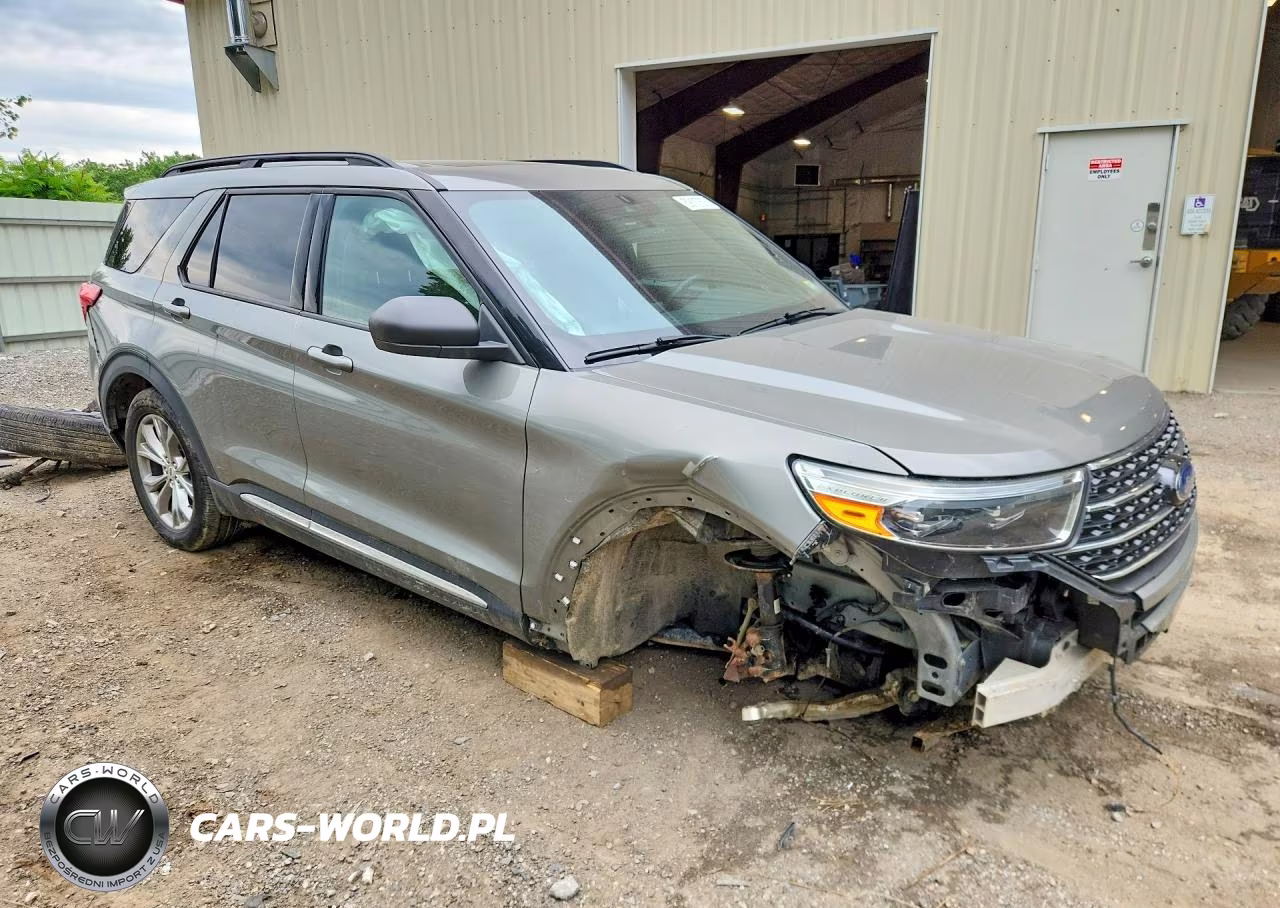 2020 Ford Explorer Xlt VIN:1FMSK8DH2LGA46003 - 4