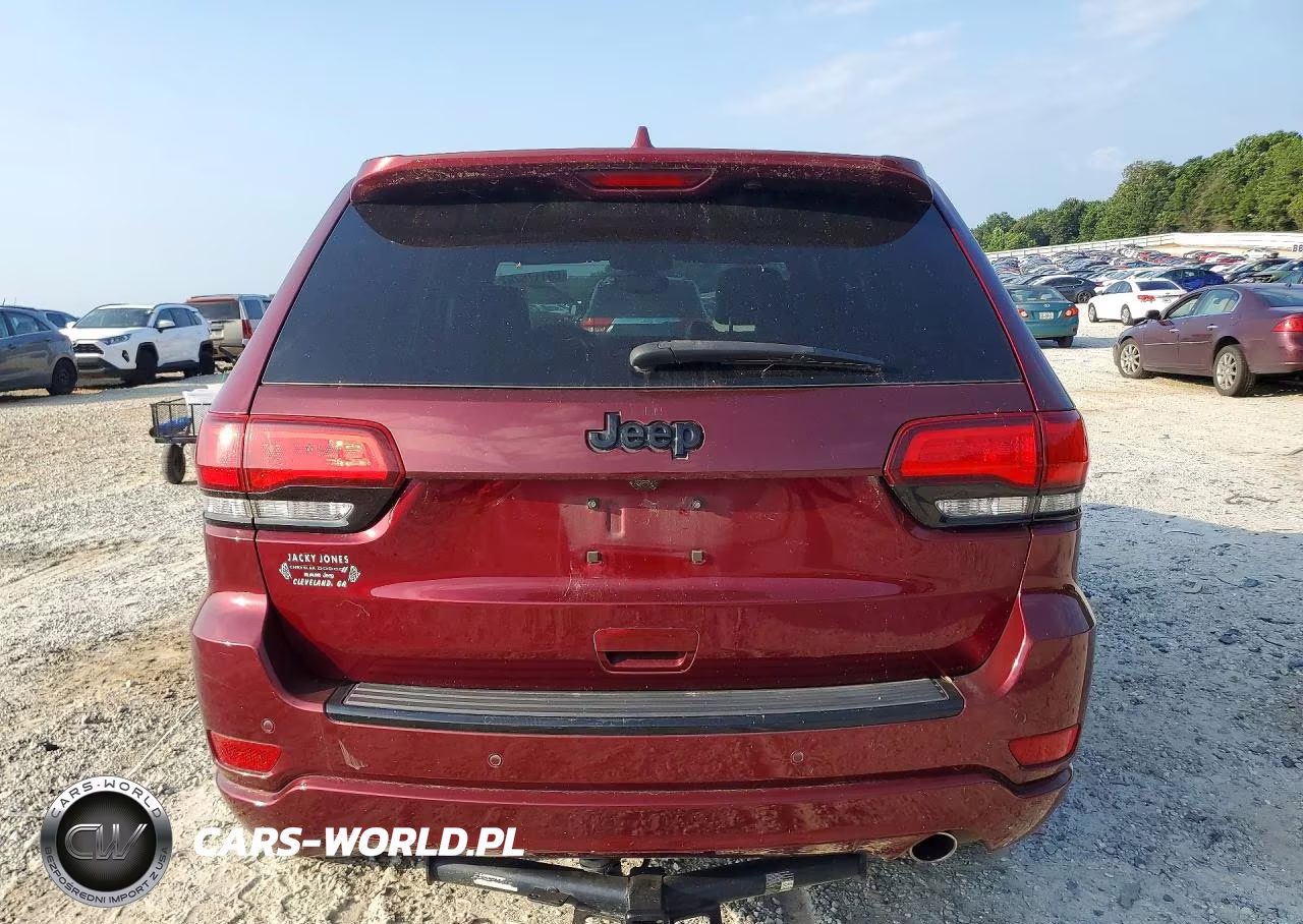 2017 Jeep Grand Cherokee Laredo VIN:1C4RJEAG4HC929955 - 6