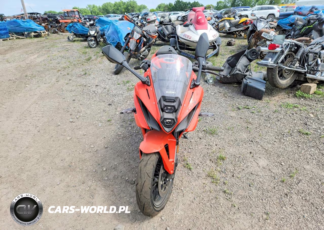 2026 Suzuki Gsx800 F VIN:JS1EM13B0T7102692 - 2