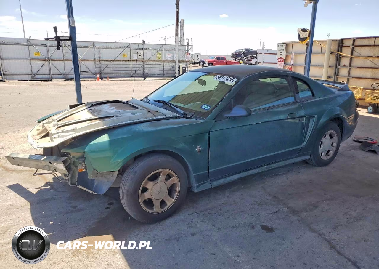 2000 Ford Mustang