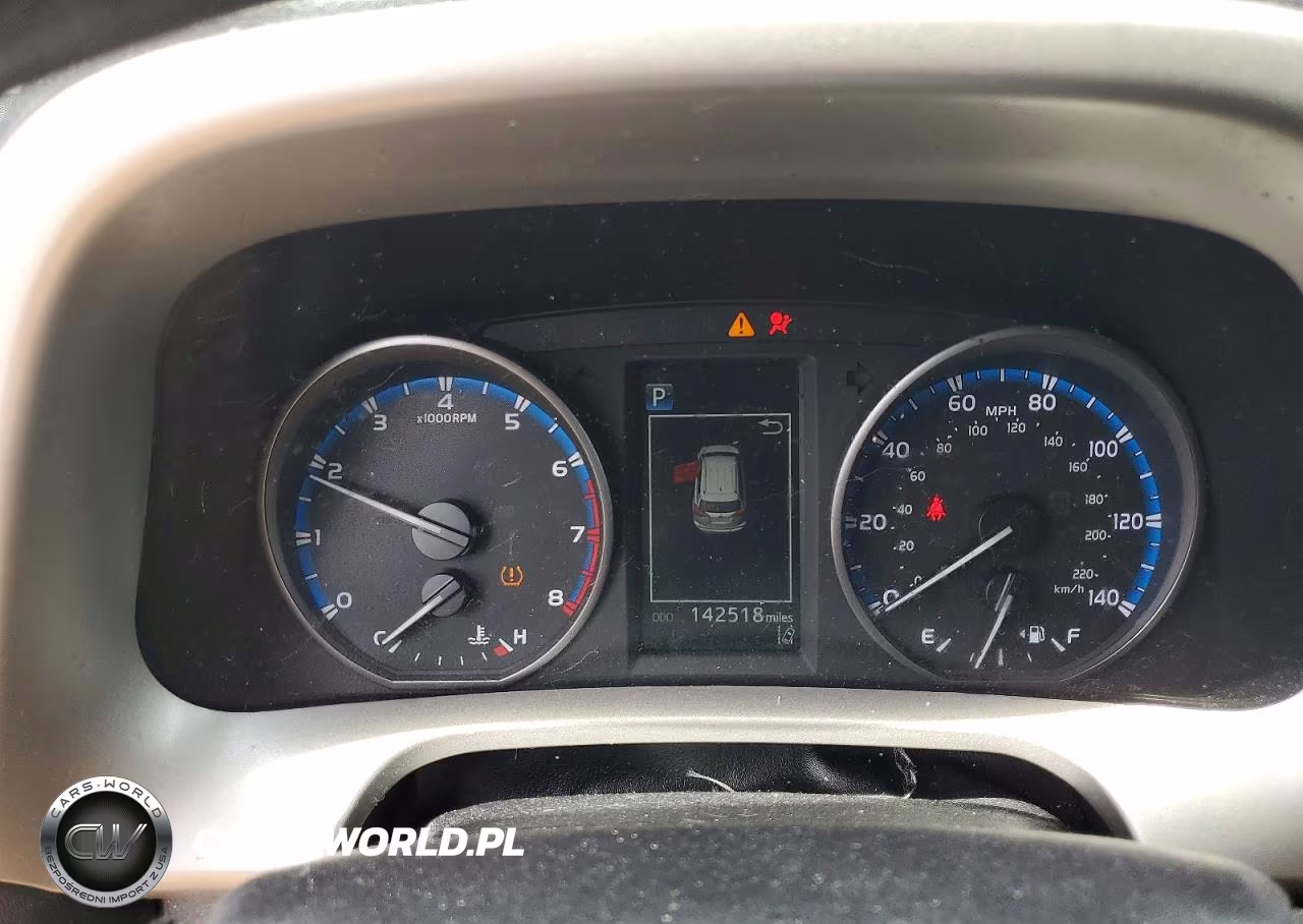 2017 Toyota Rav4 Le VIN:2T3BFREVXHW547235 - 9