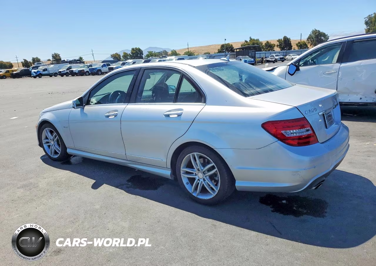 2012 Mercedes-Benz C 250 VIN:WDDGF4HB9CR206062 - 2