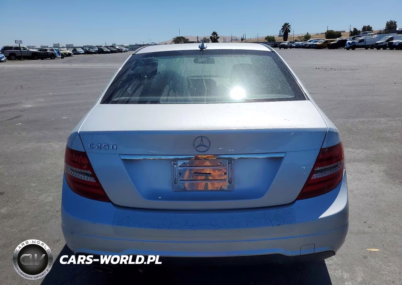 2012 Mercedes-Benz C 250 VIN:WDDGF4HB9CR206062 - 6