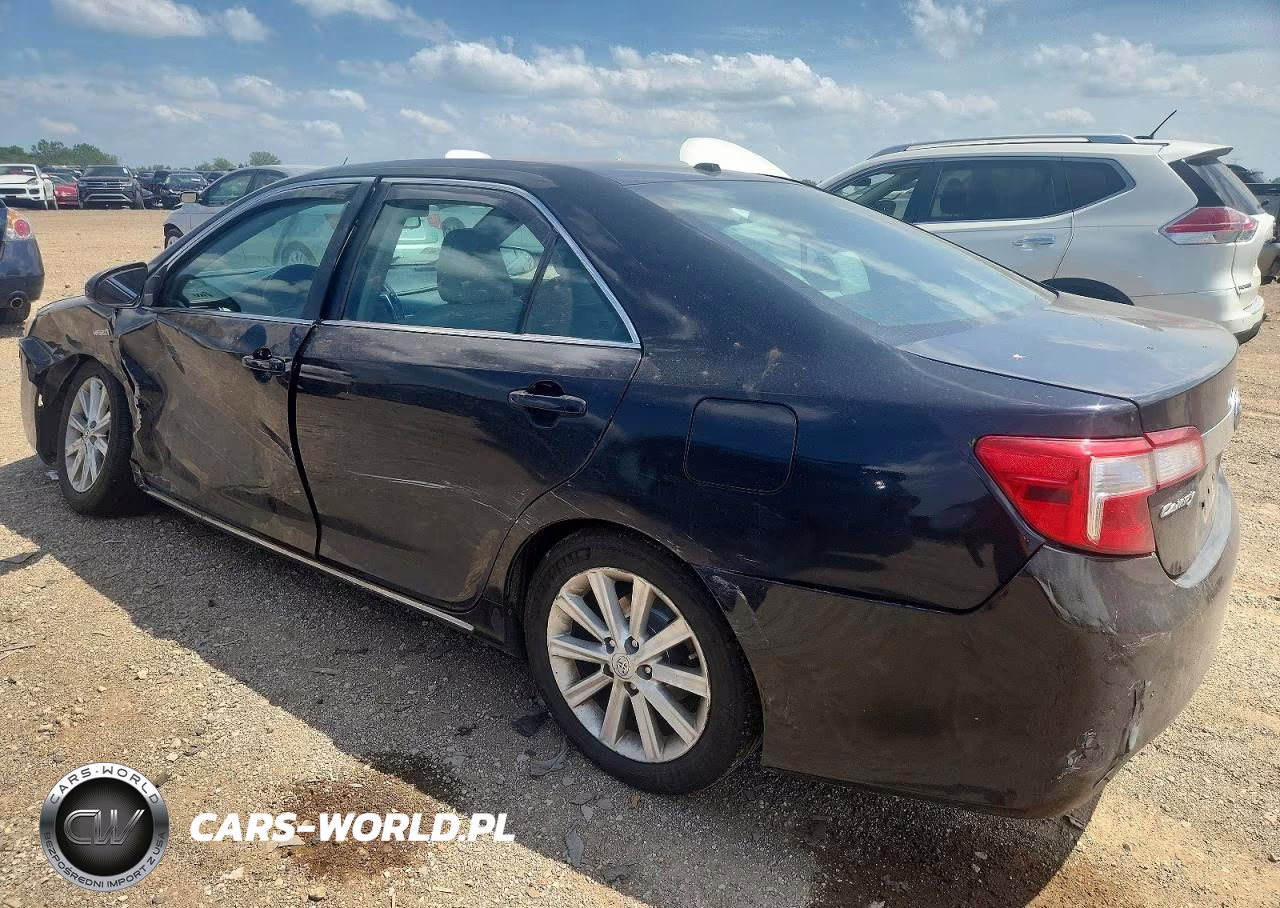 2014 Toyota Camry Hybrid Xle VIN:4T1BD1FK4EU116079 - 3