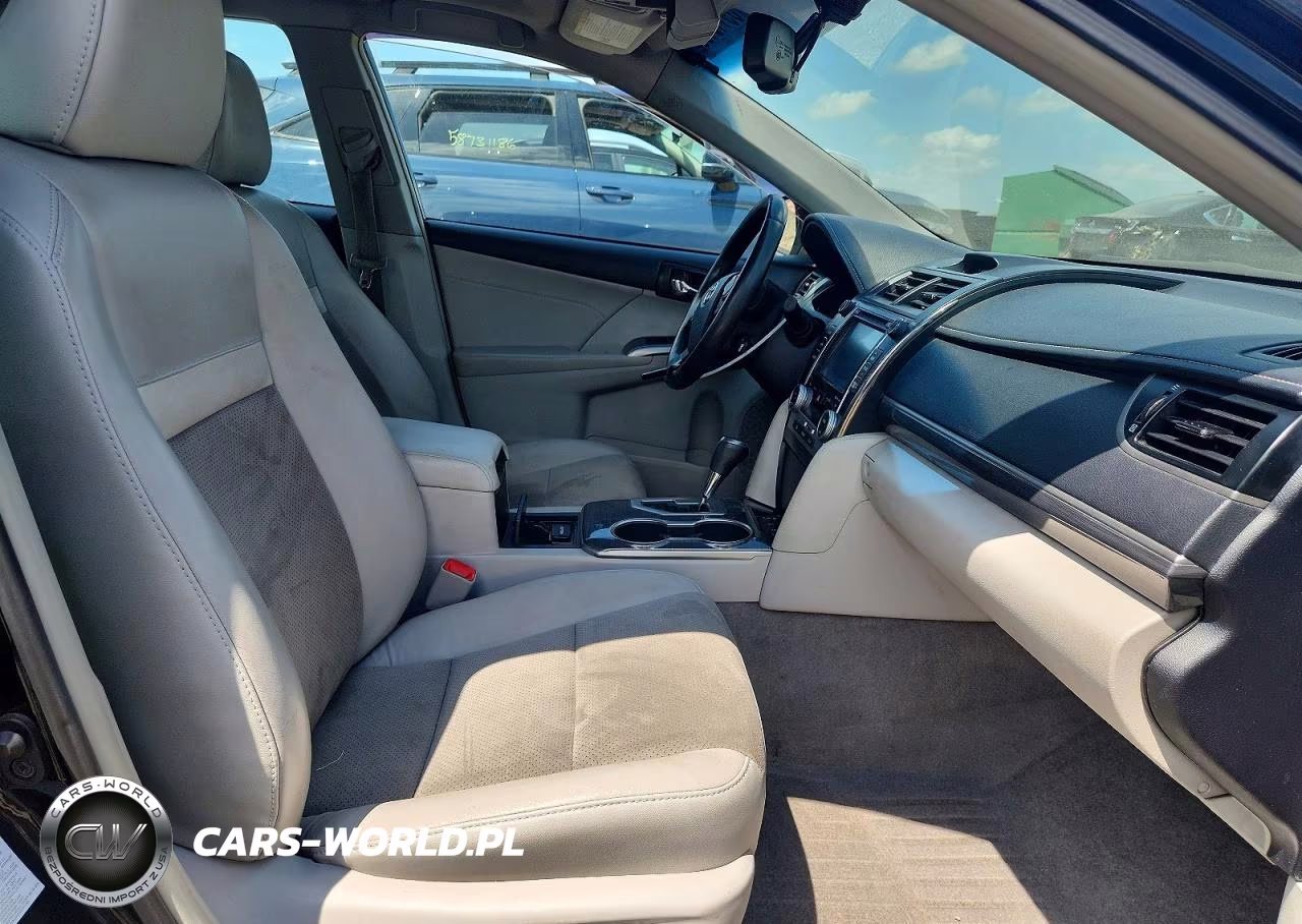 2014 Toyota Camry Hybrid Xle VIN:4T1BD1FK4EU116079 - 5