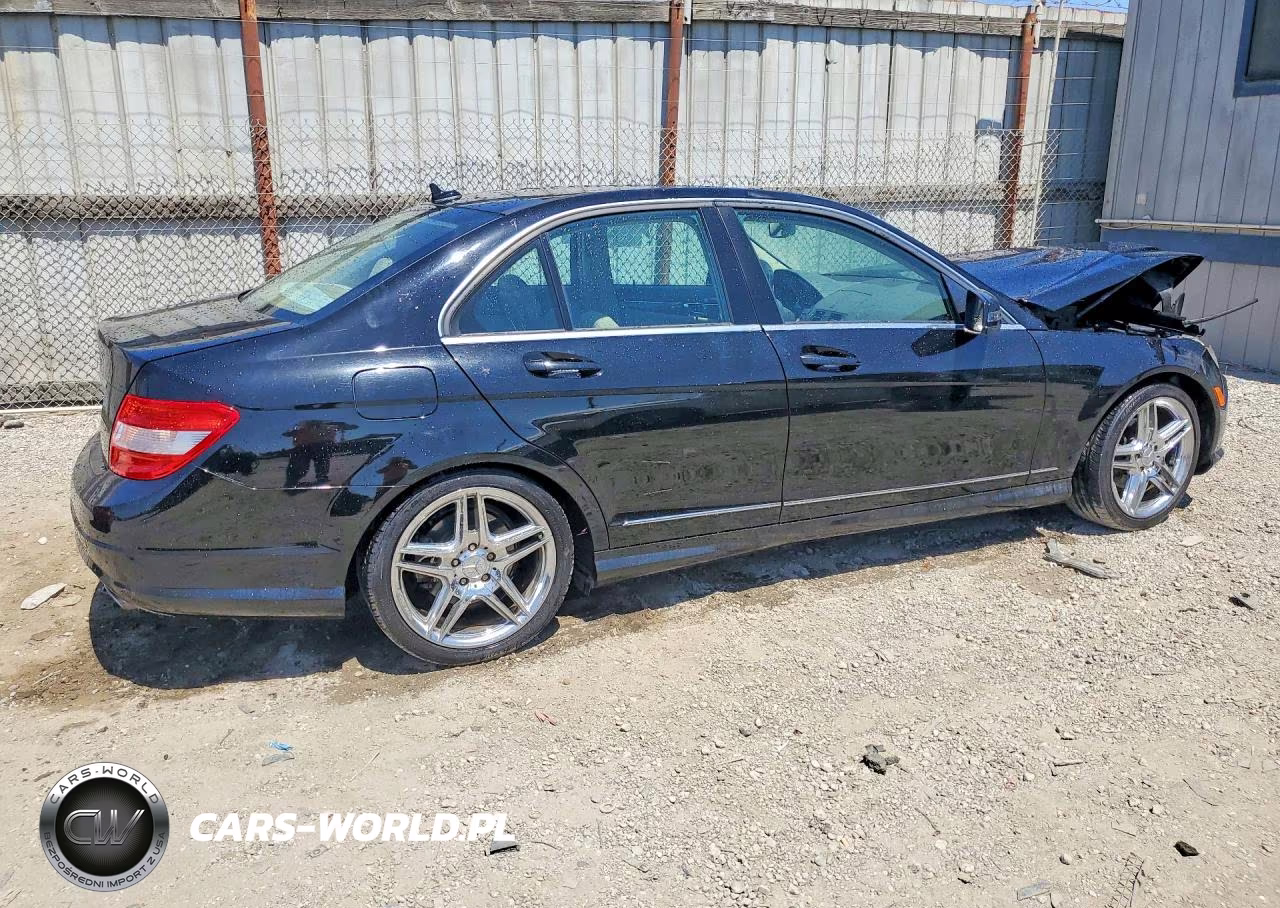 2010 Mercedes-Benz C 300 VIN:WDDGF5EB6AF430091 - 3