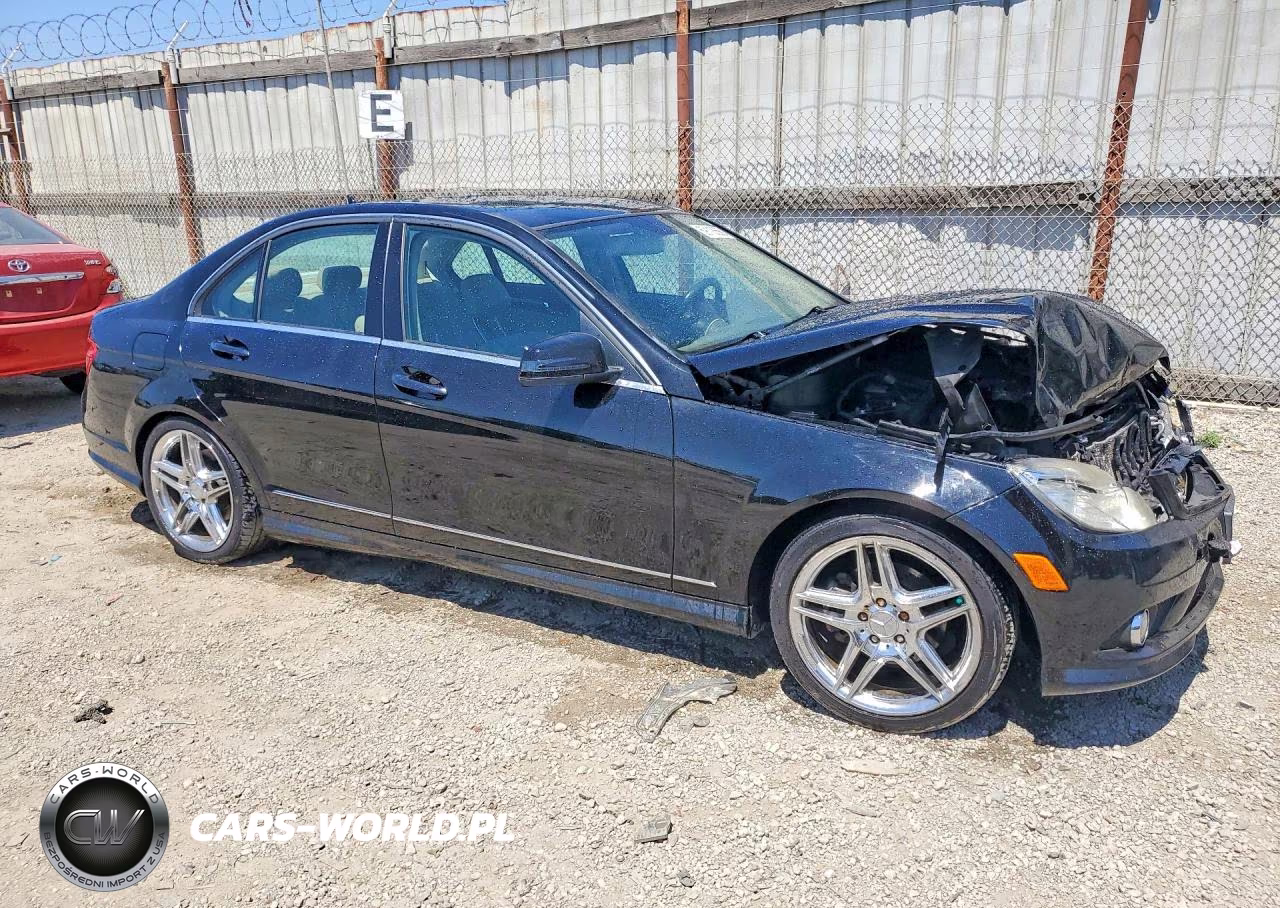 2010 Mercedes-Benz C 300 VIN:WDDGF5EB6AF430091 - 4