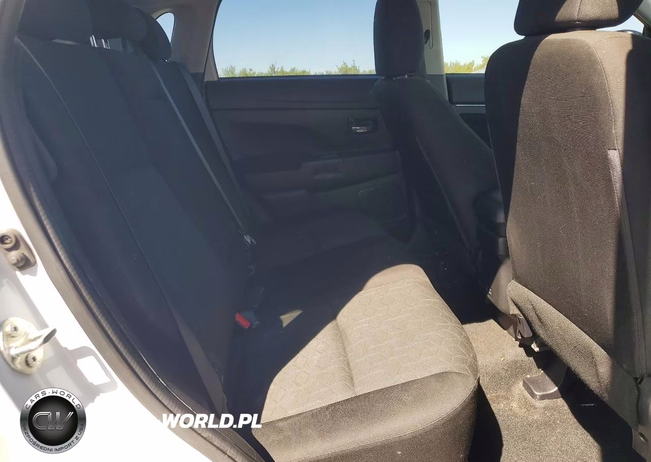 2022 Mitsubishi Outlander Sport Es VIN:JA4APUAU5NU018271 - 11
