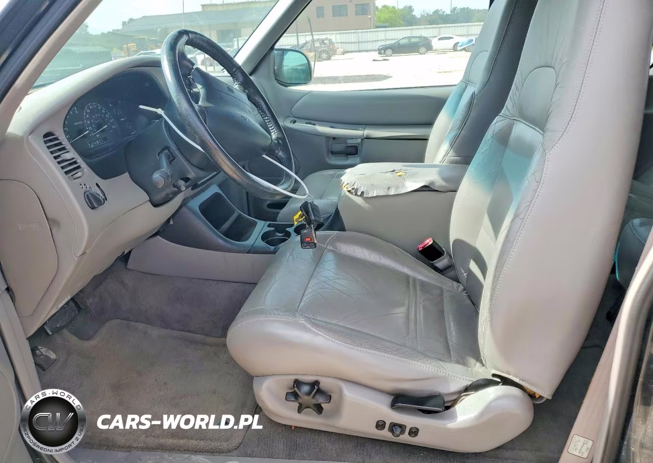 1999 Ford Explorer VIN:1FMZU24EXXUC64421 - 7