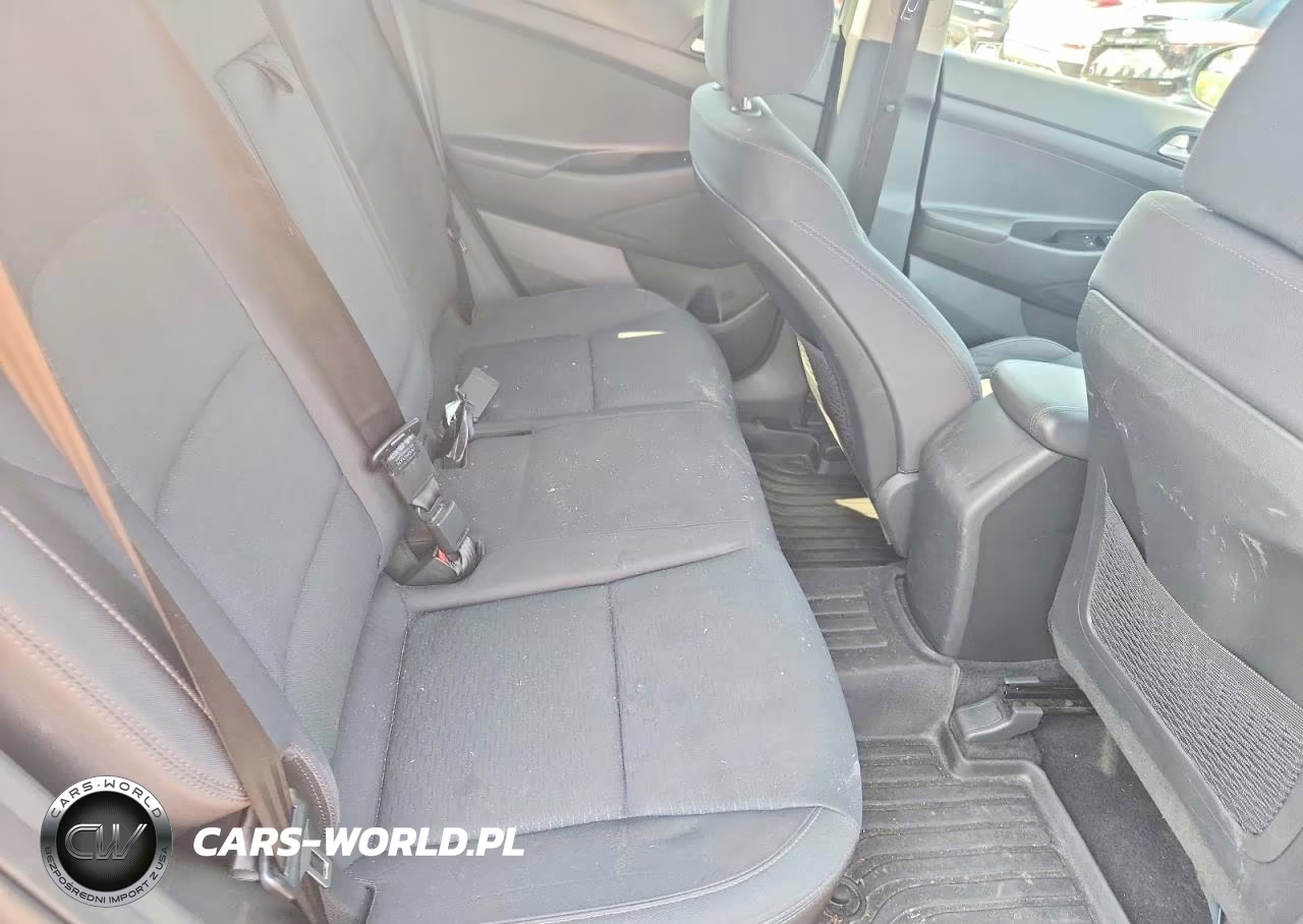 2019 Hyundai Tucson Se VIN:KM8J2CA42KU868588 - 10