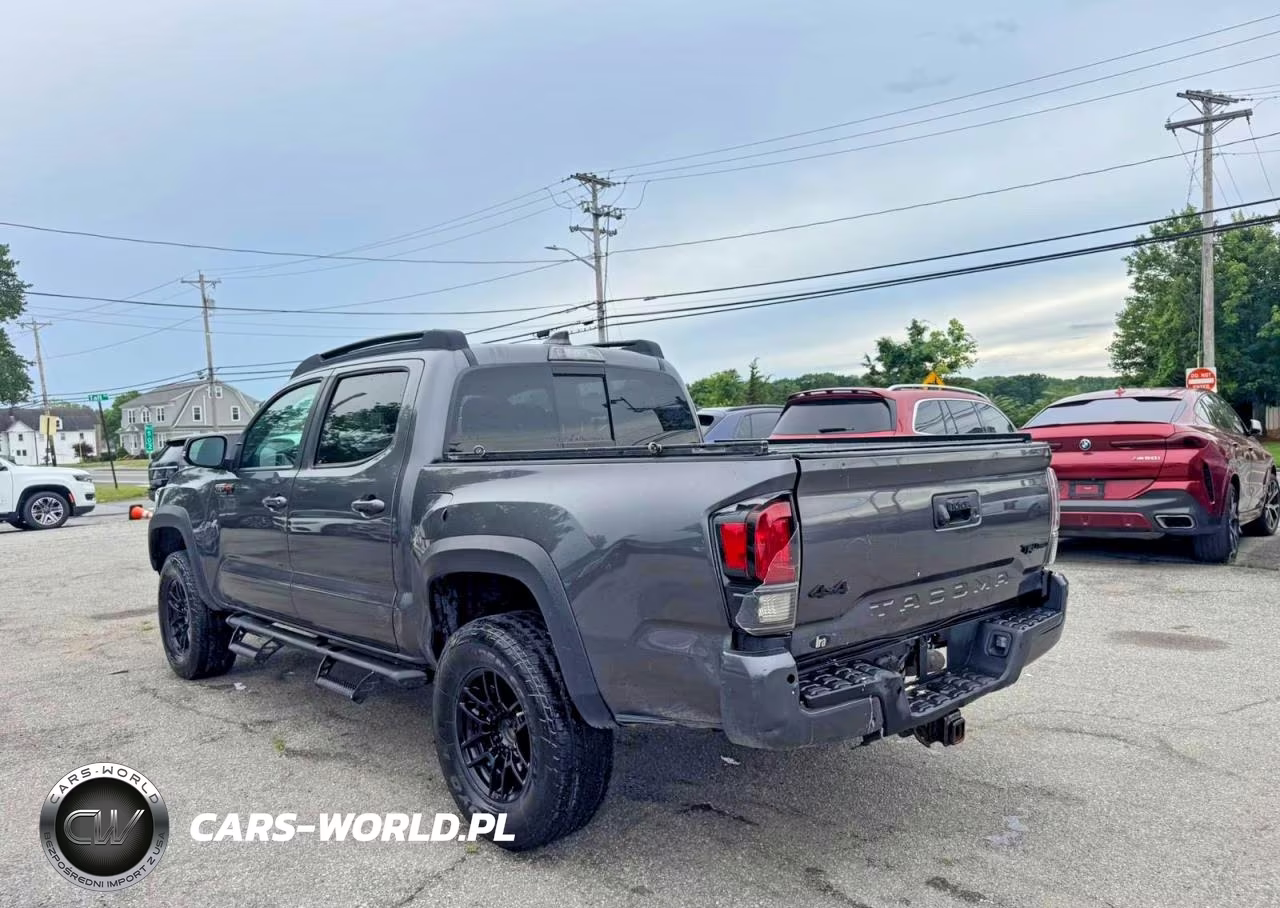 2021 Toyota Tacoma Trd Pro VIN:5TFCZ5ANXMX245413 - 3