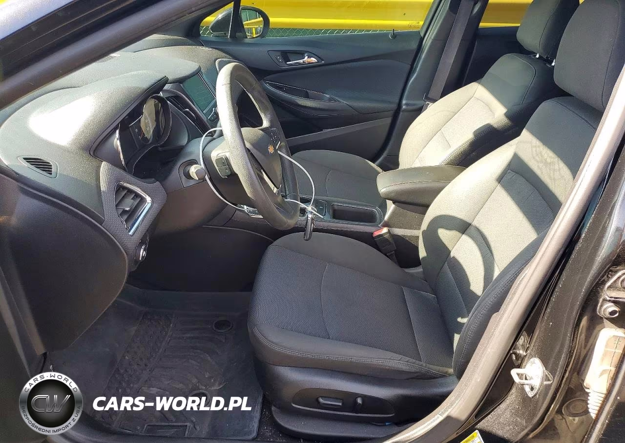 2017 Chevrolet Cruze Lt VIN:1G1BE5SM2H7261195 - 7