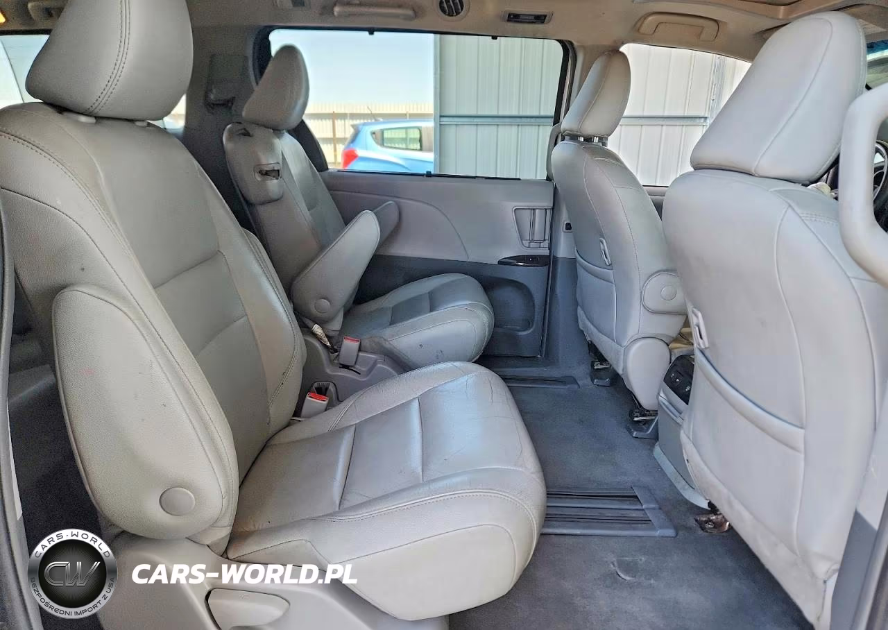 2018 Toyota Sienna Xle Premium 8-Passenger VIN:5TDYZ3DC0JS932776 - 11