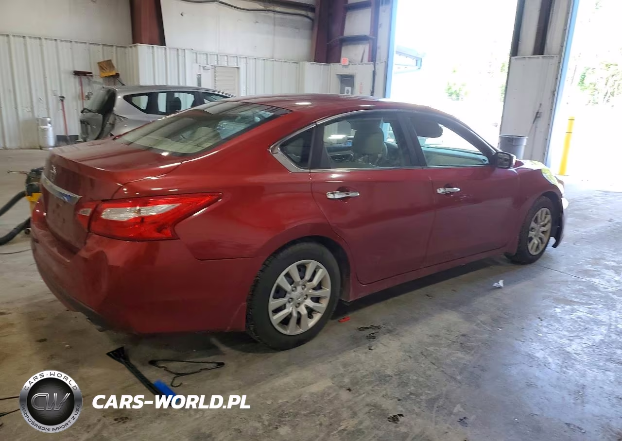 2016 Nissan Altima 2.5 S VIN:1N4AL3AP2GN383094 - 3