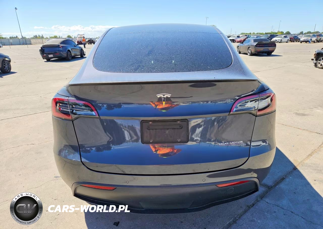 2021 Tesla Model Y VIN:5YJYGDEF3MF264002 - 6