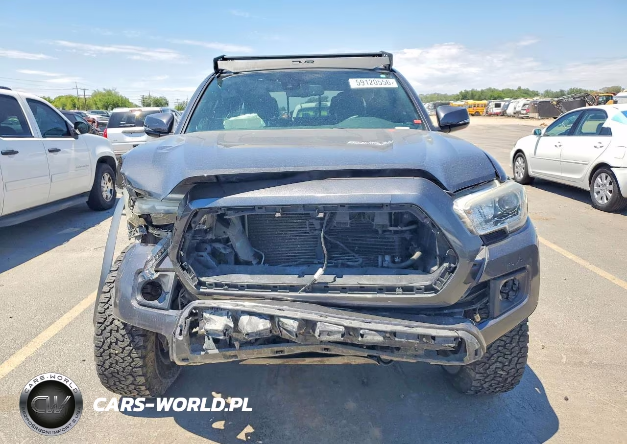 2018 Toyota Tacoma Trd Off-Road VIN:3TMCZ5AN2JM152158 - 5
