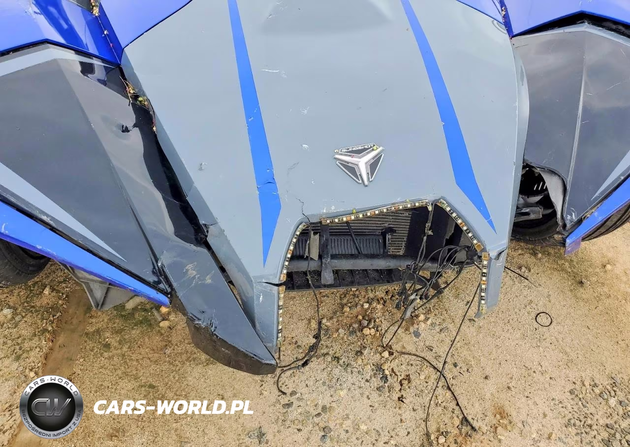 2021 Polaris Slingshot R VIN:57XAARGB3M8146002 - 9