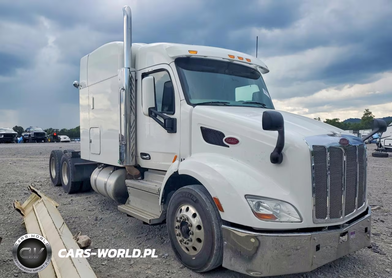 2021 Peterbilt 579 - Semi Truck VIN:1XPBDP9X7MD646316 - 4