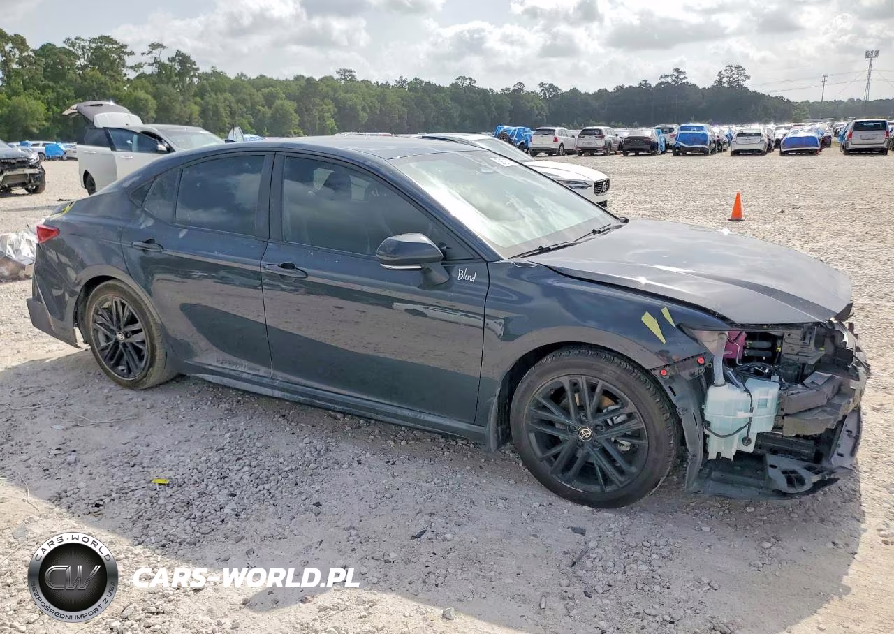 2026 Toyota Camry Se VIN:4T1DAACK9TU654909 - 4