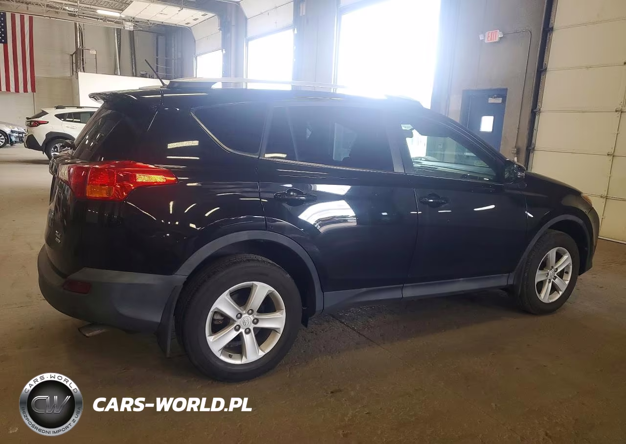 2014 Toyota Rav4 Xle VIN:2T3RFREV7EW200116 - 3