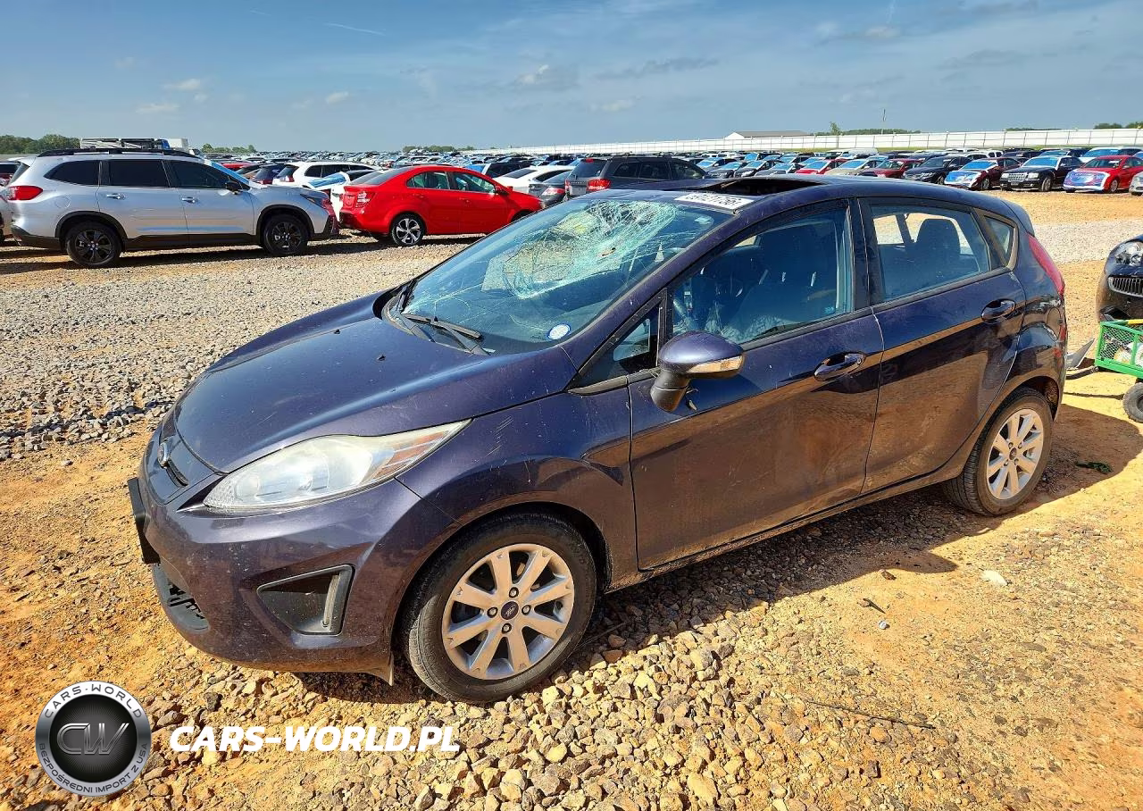 2013 Ford Fiesta Se VIN:3FADP4EJ7DM217625 - 1
