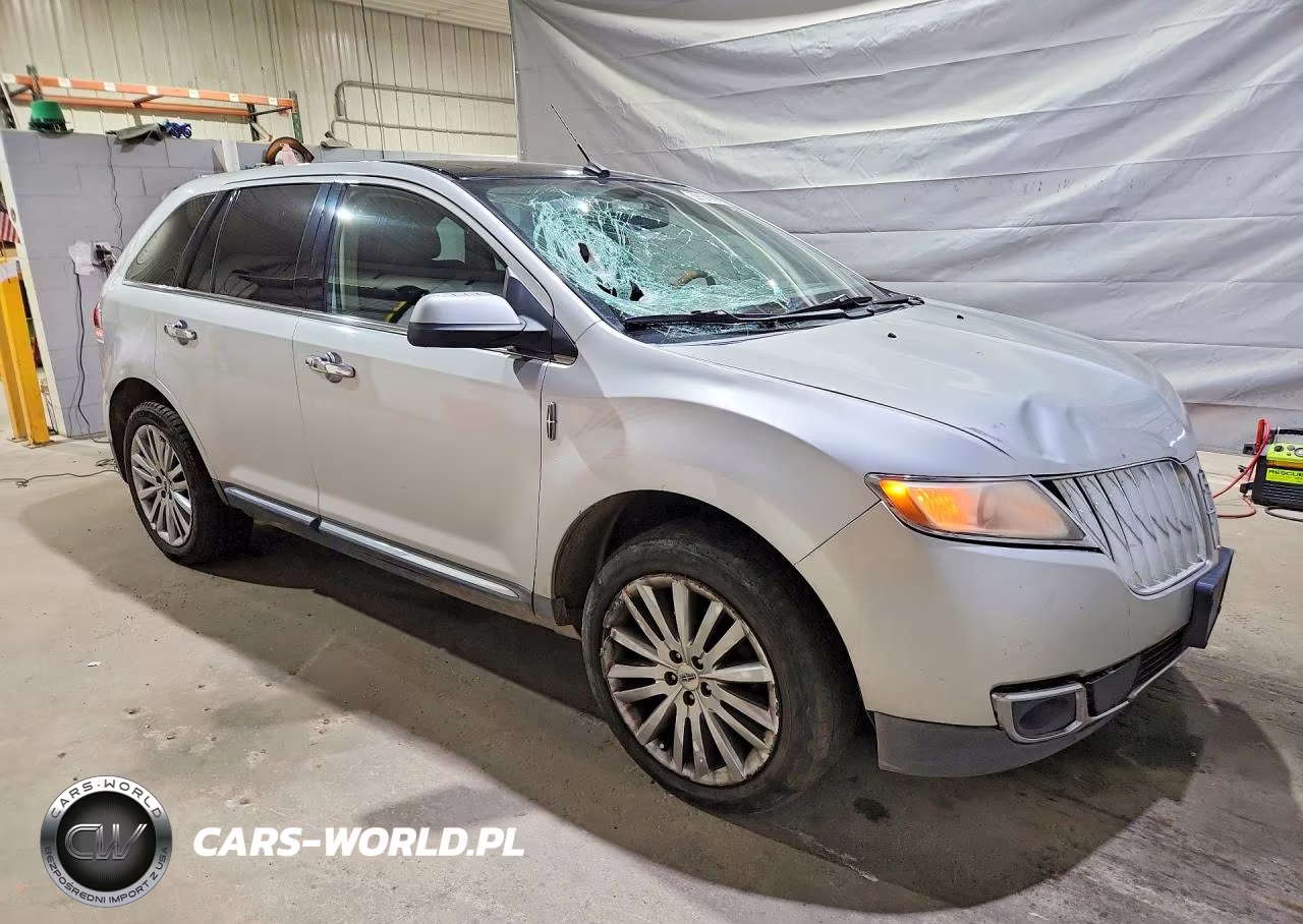 2011 Lincoln Mkx VIN:2LMDJ8JK2BBJ31722 - 4