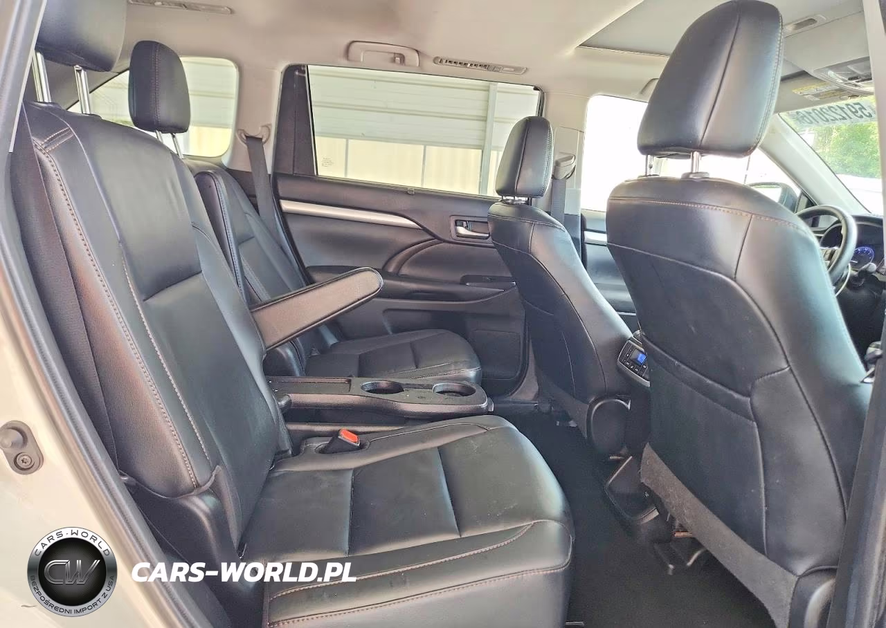 2019 Toyota Highlander Xle VIN:5TDKZRFH0KS316370 - 11