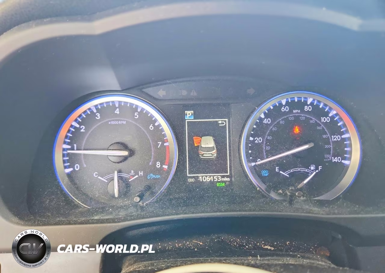 2019 Toyota Highlander Xle VIN:5TDKZRFH0KS316370 - 9