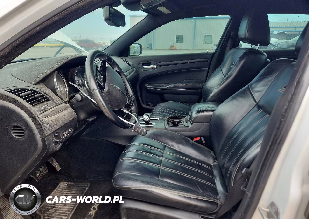 2014 Chrysler 300 S VIN:2C3CCABG1EH272729 - 7