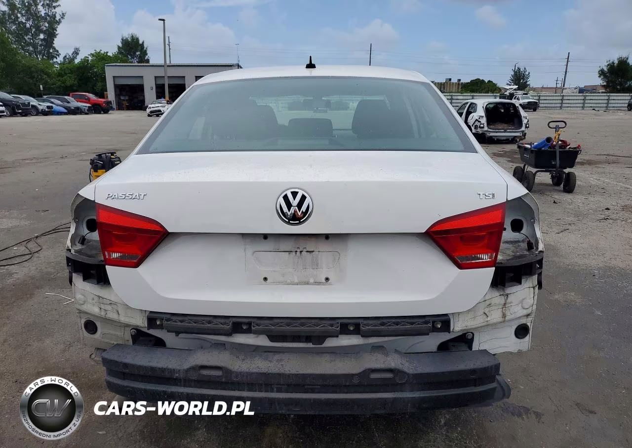 2015 Volkswagen Passat S VIN:1VWAT7A30FC052312 - 6