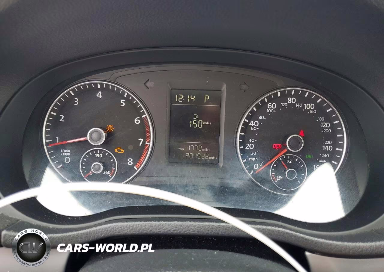 2015 Volkswagen Passat S VIN:1VWAT7A30FC052312 - 9