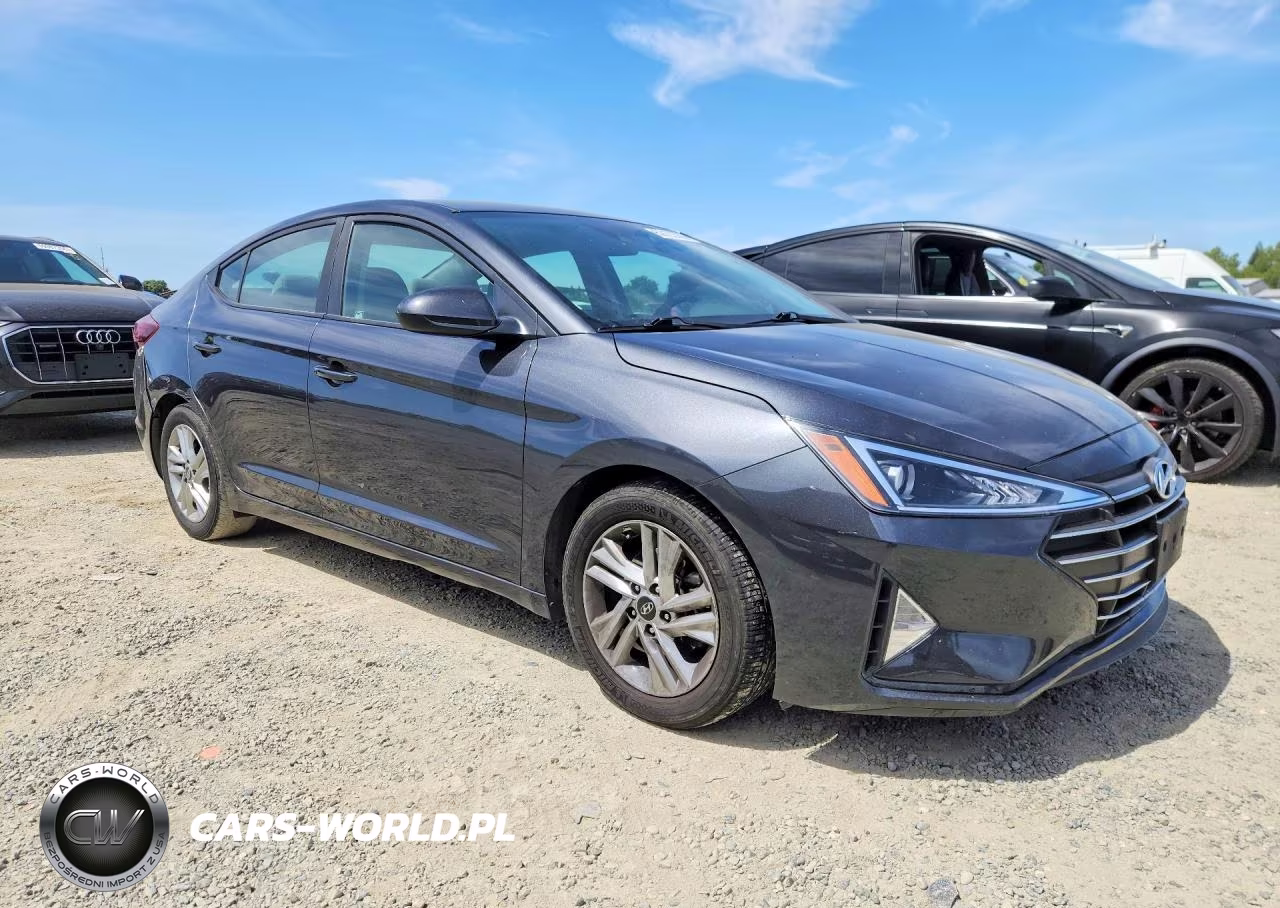 2020 Hyundai Elantra Sel VIN:5NPD84LF8LH570448 - 4