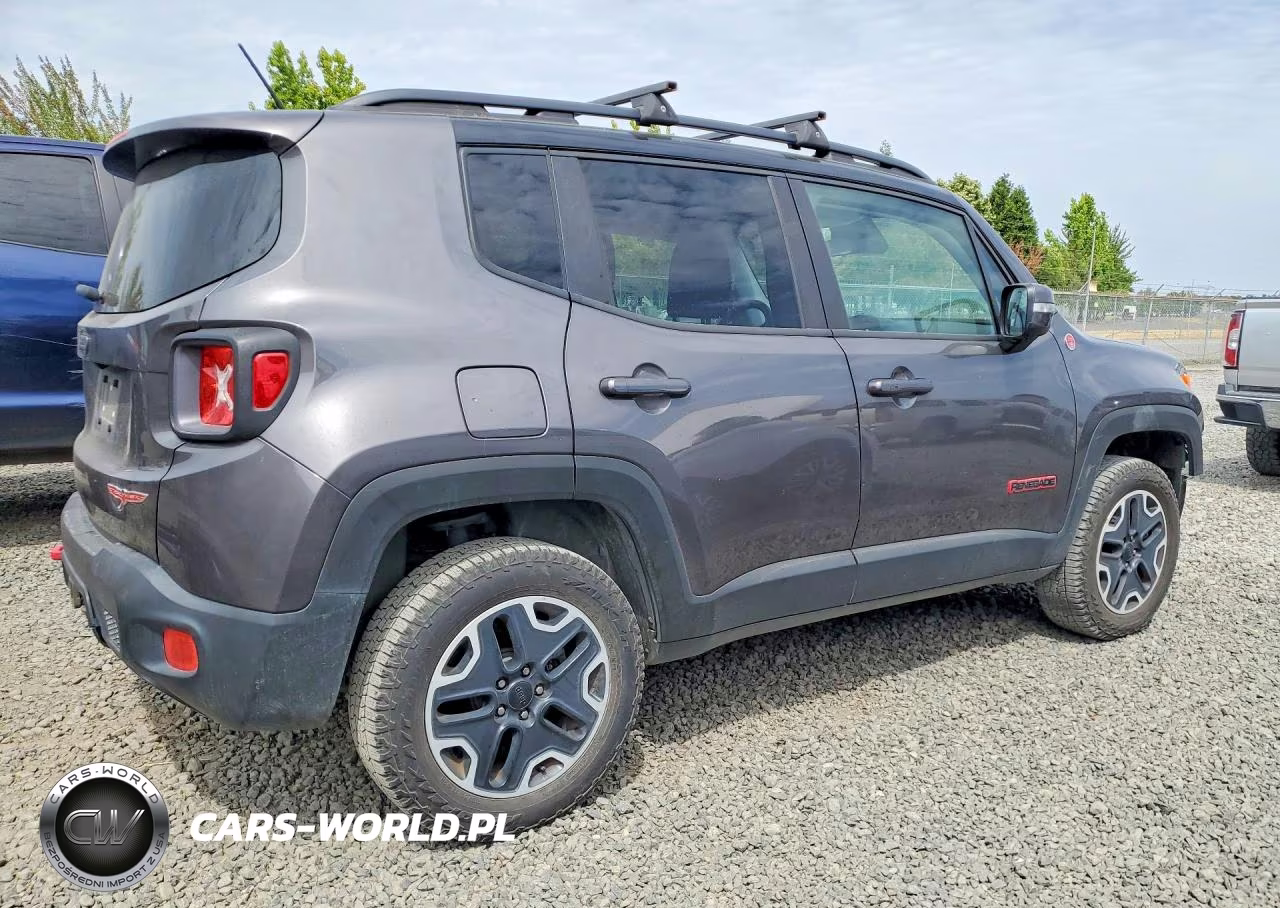 2016 Jeep Renegade Trailhawk VIN:ZACCJBCT0GPC81541 - 3