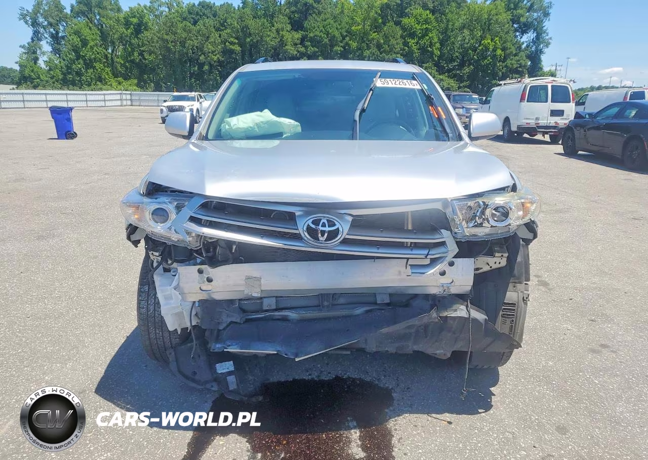 2013 Toyota Highlander VIN:5TDZA3EH3DS033260 - 5