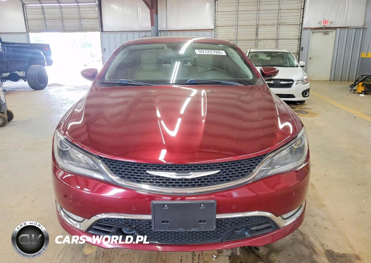 2015 Chrysler 200 C VIN:1C3CCCCGXFN564737 - 5
