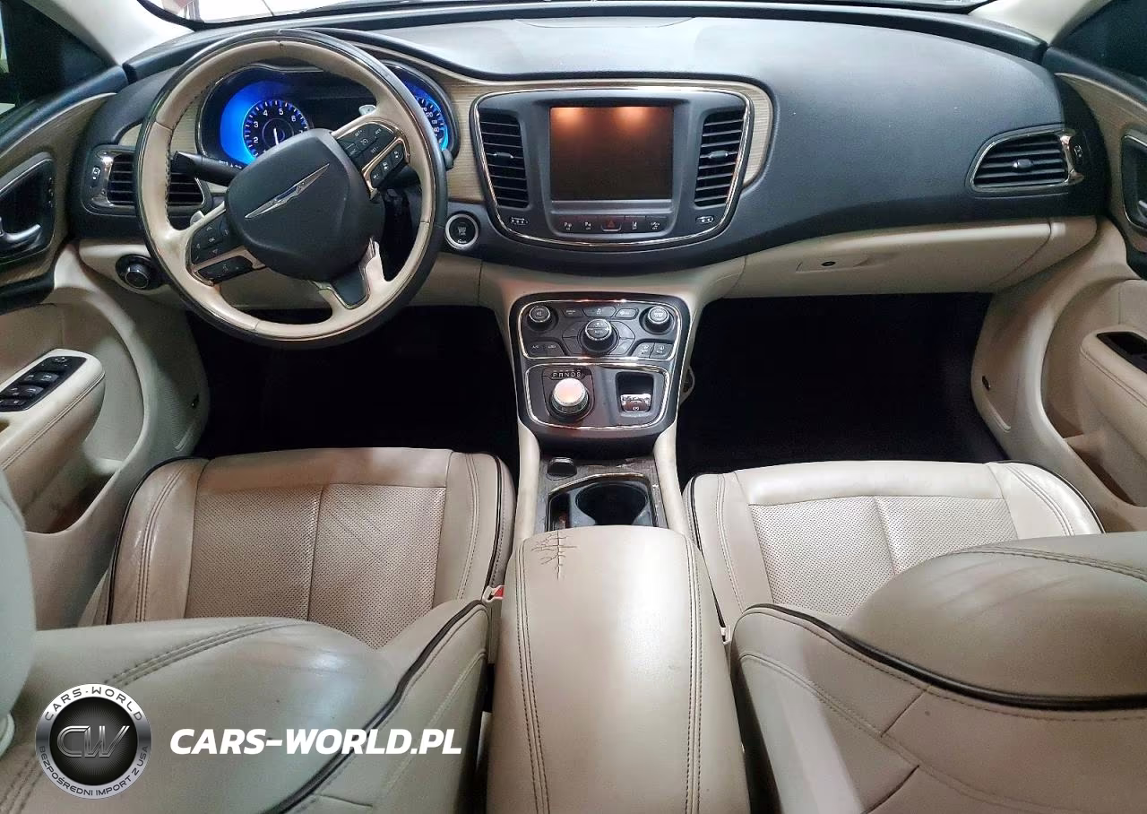 2015 Chrysler 200 C VIN:1C3CCCCGXFN564737 - 8