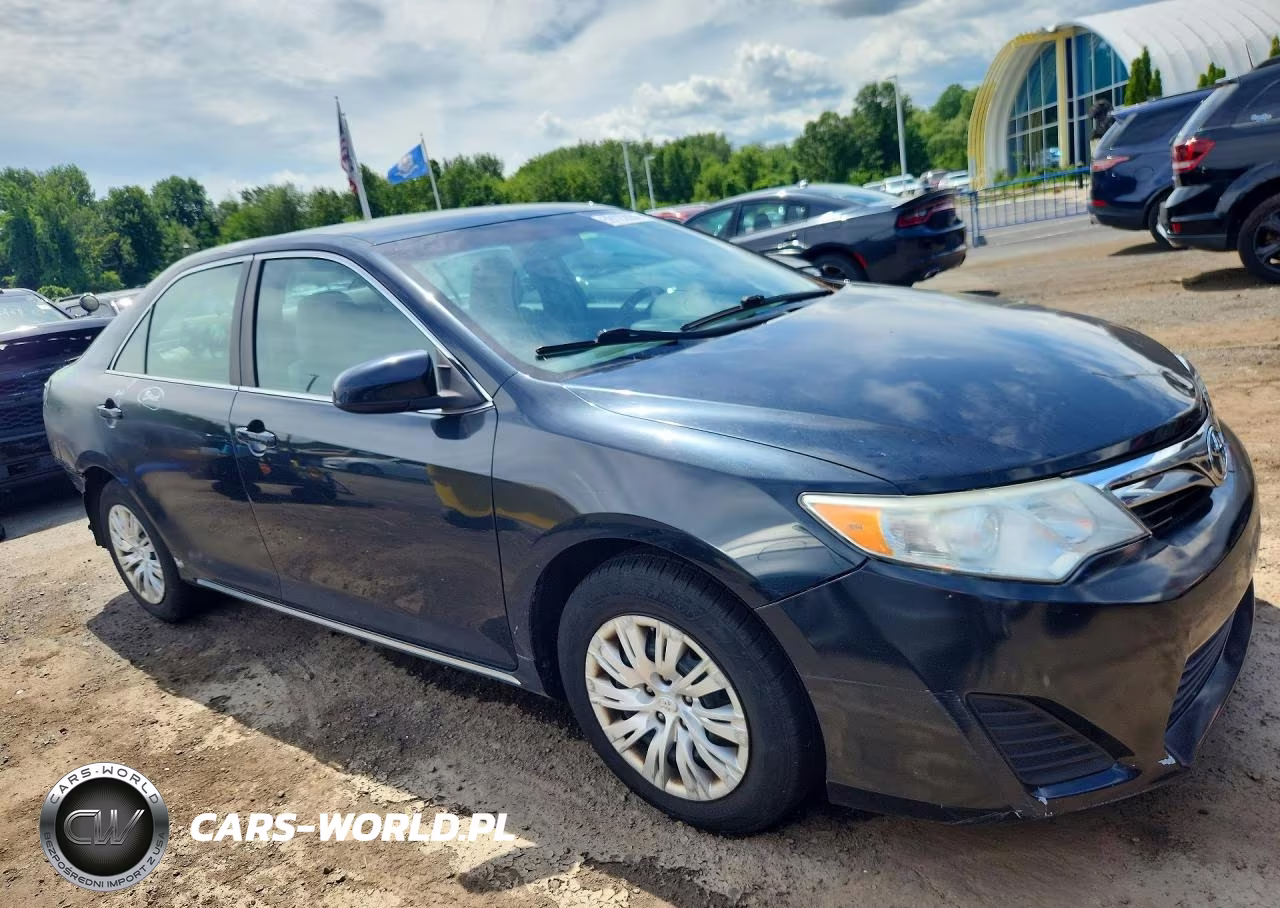 2012 Toyota Camry Le VIN:4T4BF1FK7CR266829 - 4