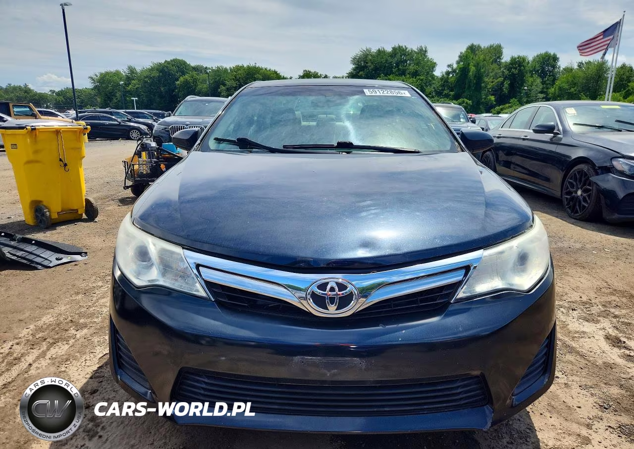 2012 Toyota Camry Le VIN:4T4BF1FK7CR266829 - 5