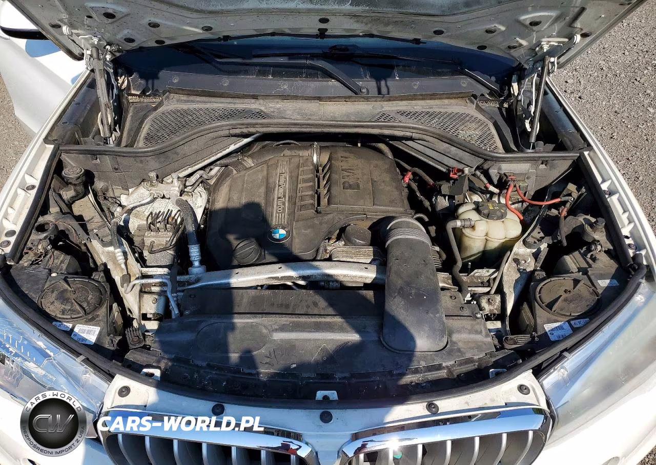 2017 BMW X5 xDrive35I VIN:5UXKR0C32H0V74324 - 12